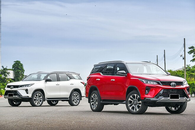 Giá xe Toyota Fortuner mới nhất tháng 9/2026 - 2