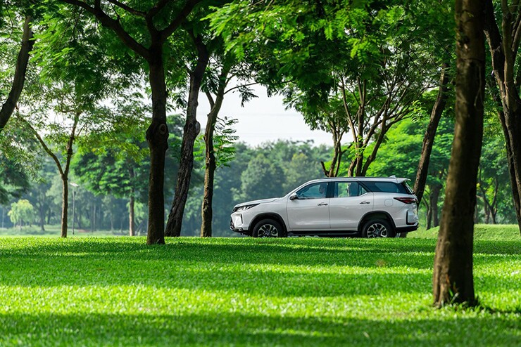 Giá xe Toyota Fortuner mới nhất tháng 9/2026 - 12