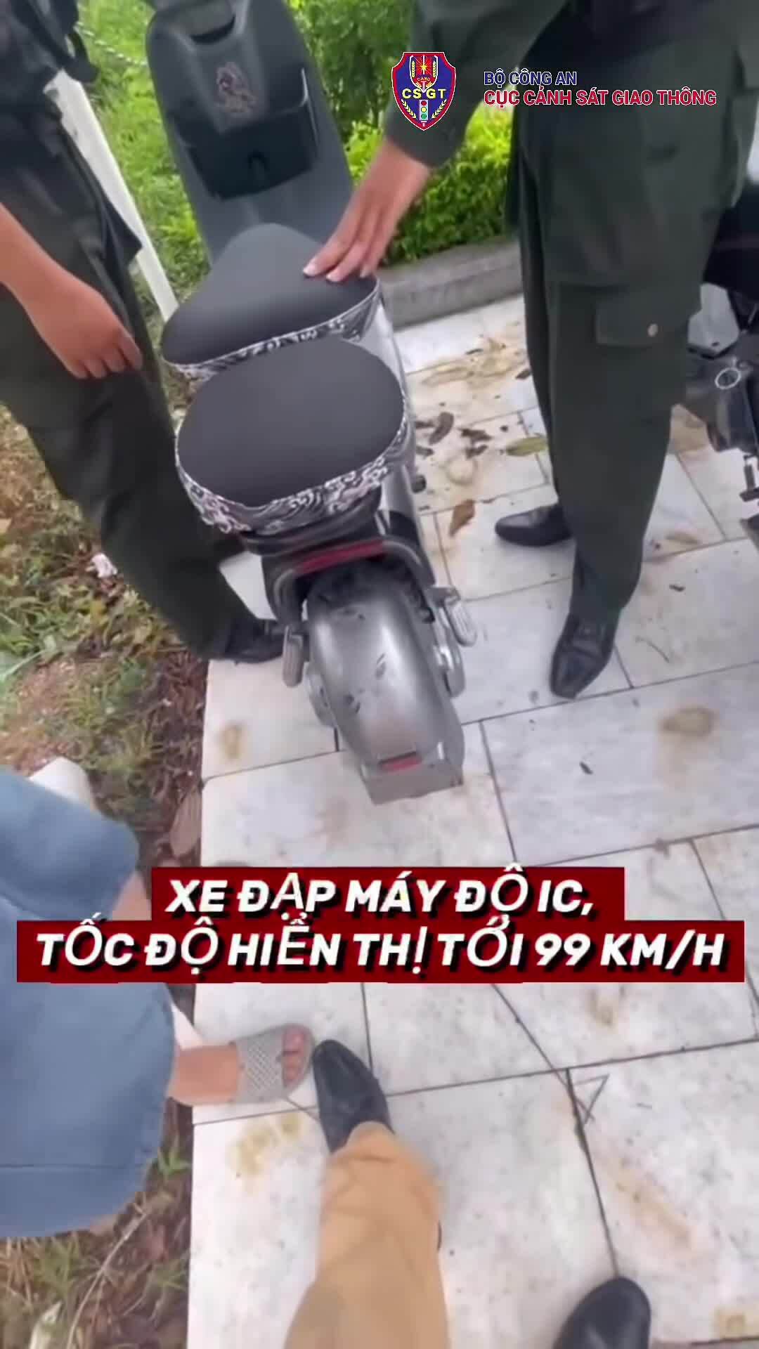 Học sinh chi vài trăm nghìn đồng để 'mở tốc' xe đạp điện