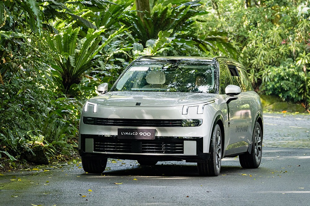 lynk-o-to-3-1790235978-568-width1000height667 Lynk & Co 900 – Trải nghiệm hạng sang từ phong cách SUV châu Âu - 2
