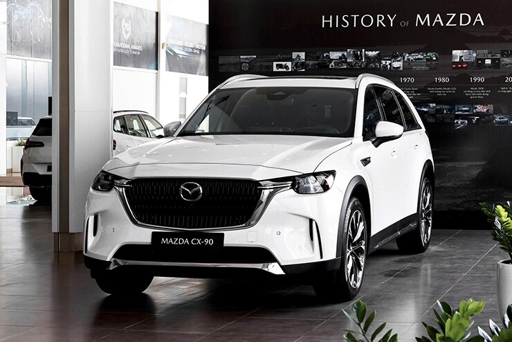 mazda-cx-90-phev-bat-ngo-giam-gia-hon-80-trieu-dong-tai-dai-ly-8-1790619448-580-width740height494 Mazda CX-90 PHEV bất ngờ giảm giá hơn 80 triệu đồng tại đại lý - 3