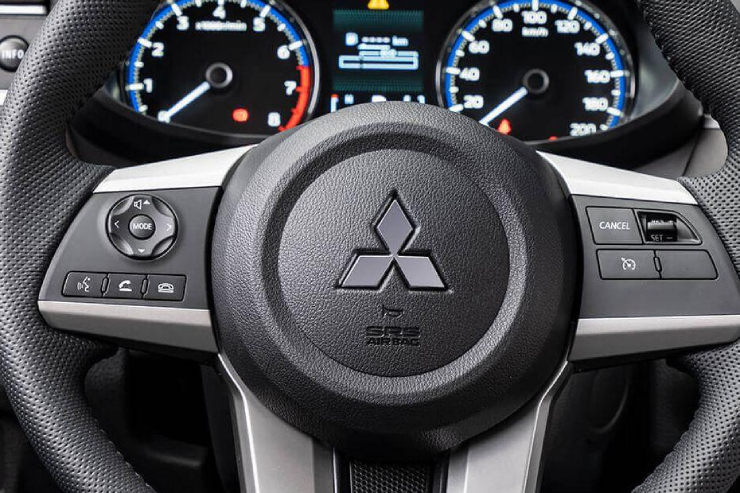 siet-phat-nguoi-khoang-cach-xpander2-1-1789112904-823-width740height493 Cruise Control giúp Xpander duy trì tốc độ cài đặt, nhưng không tự động duy trì khoảng cách với xe phía trước