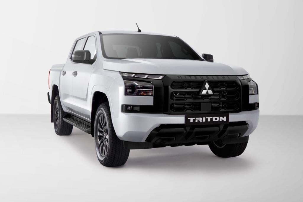 t-2-1789373308-549-width1025height683 Mitsubishi Triton tại Việt Nam có thêm bản Premium mới.