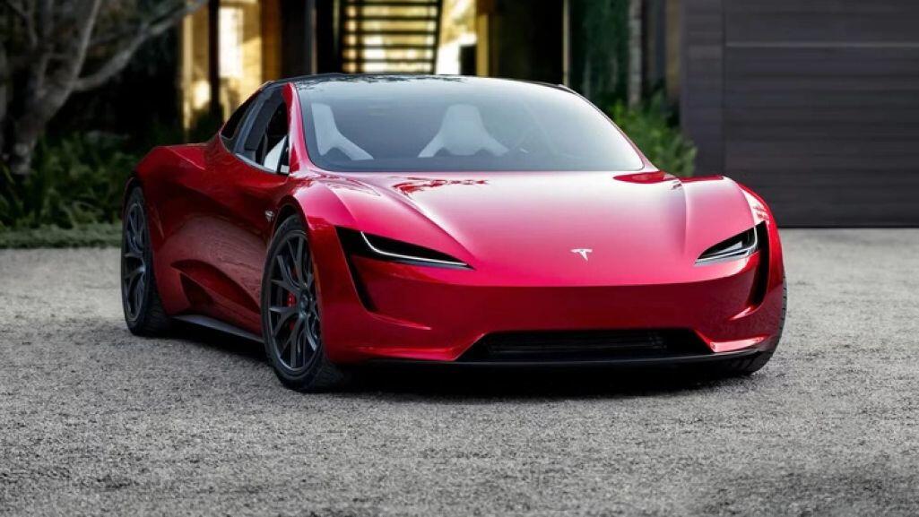 t-2-1790333759-547-width1025height577 Sau 10 năm nhận cọc xe thể thao Tesla Roadster chốt lịch ra mắt toàn cầu - 2