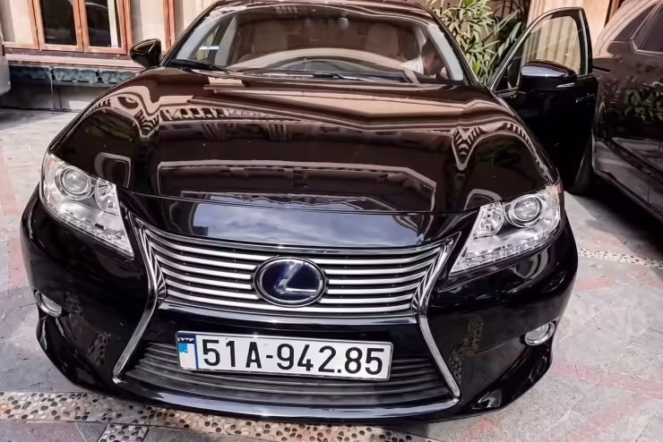 Chiếc Lexus của bà Trương Mỹ Lan tìm được chủ mới sau 4 lần giảm giá (Ảnh: Trung tâm Dịch vụ đấu giá tài sản TPHCM).