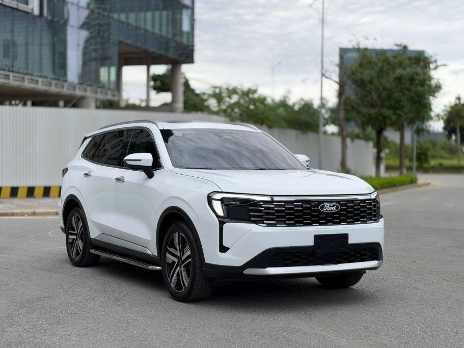 2-2-1791708070-927-width911height683 Ford Territory cũng duy trì mức hỗ trợ lớn nhằm giữ vững sức hút.