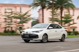 Cùng khoảng tiền, mua Hyundai Accent, Toyota Vios hay Mazda2?