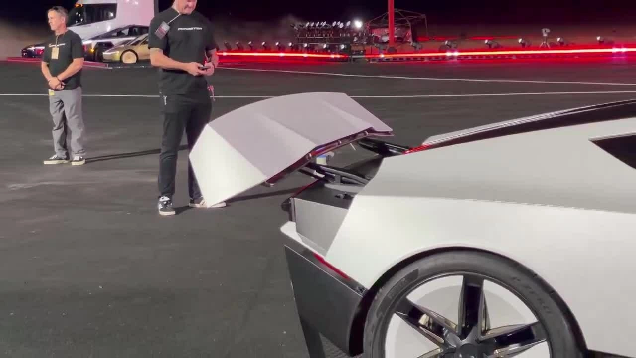 canh-gio-sau-cua-tesla-roadster-1792161933 Cánh gió sau của Tesla Roadster