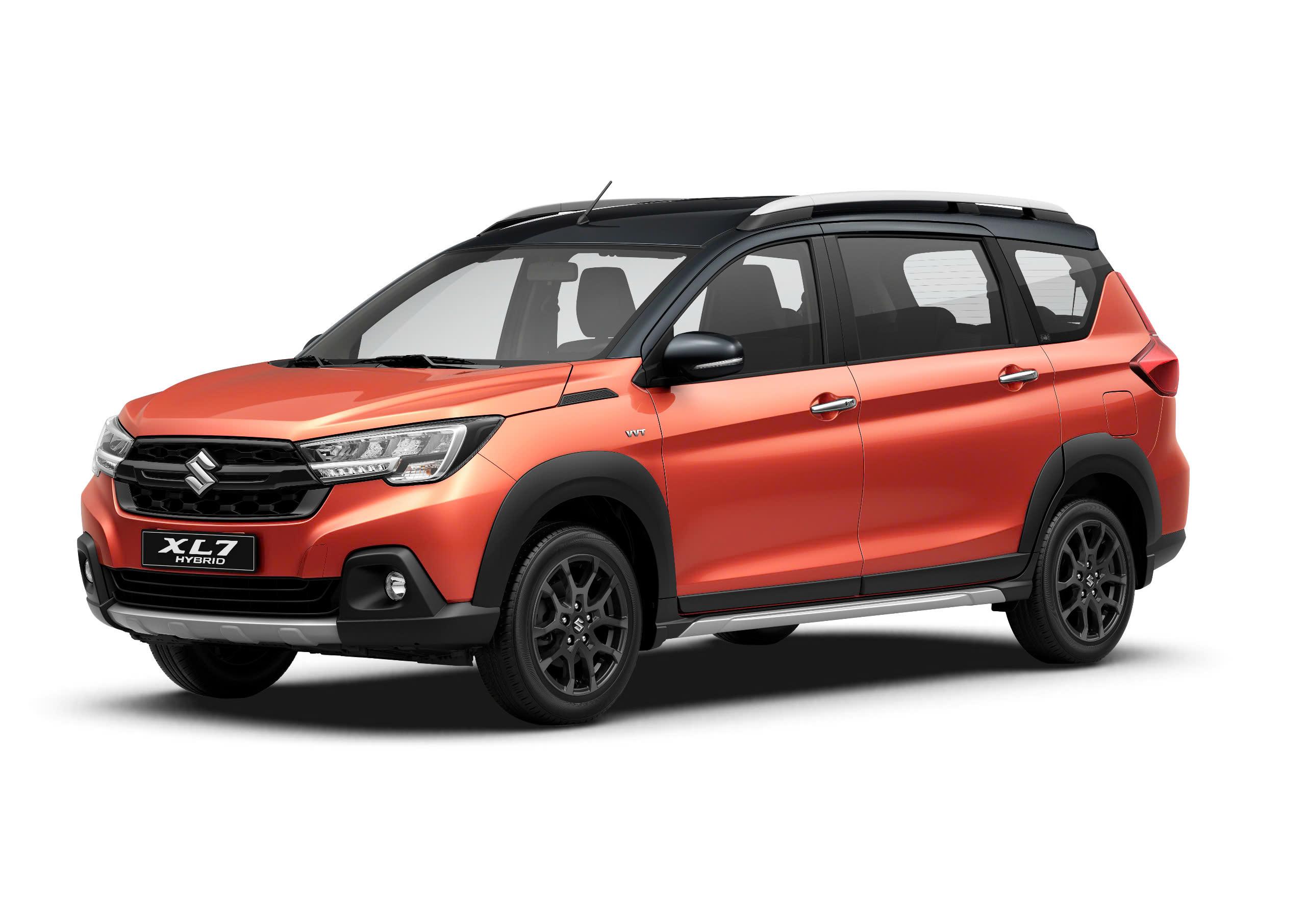 chi-tien-ty-sam-mpv-gia-dinh-nghich-ly-do-khoc-do-cuoi-vi-bi-nham-la-taxi-suzuki1-1792150329-927-width2560height1811 Nóc xe tương phản, ốp thân xe khỏe khoắn giúp XL7 Hybrid mang dáng dấp SUV đô thị