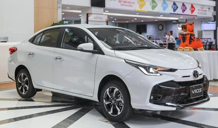 diem-lai-gia-pha-cac-the-he-sedan-hang-b-hut-khach-toyota-vios-vios-the-he-4-3-1792637331-651-width740height433 Điểm lại “gia phả” các thế hệ sedan hạng B hút khách Toyota Vios - 3