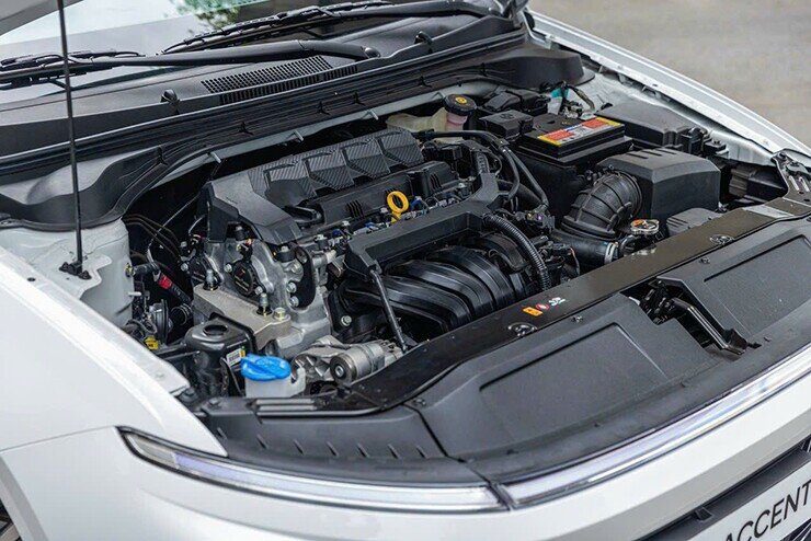 h-4-1791823761-49-width740height494 Cùng khoảng tiền, mua Hyundai Accent, Toyota Vios hay Mazda2? - 5