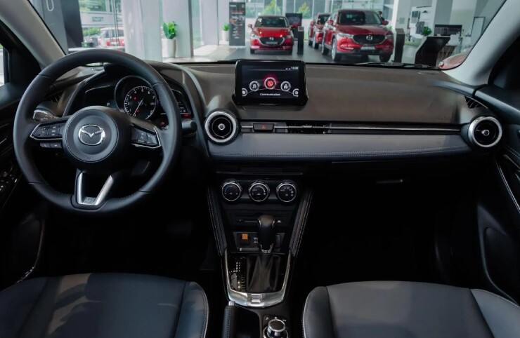 Bộ ba sedan giá rẻ Toyota Vios, Mazda 2 và Honda City có lợi thế gì? - 6