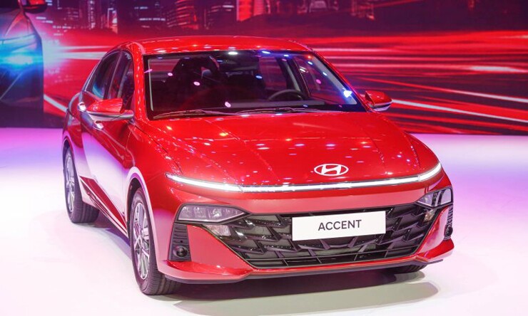 Mẫu sedan Hàn Quốc giá 439 triệu đồng có thực sự "ngon"? - 1