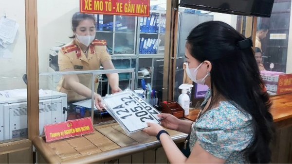may_dien_co_can_dang_ky_bien_so_khong_669c5f2b386242a998c51a2ff523b6d4_grande