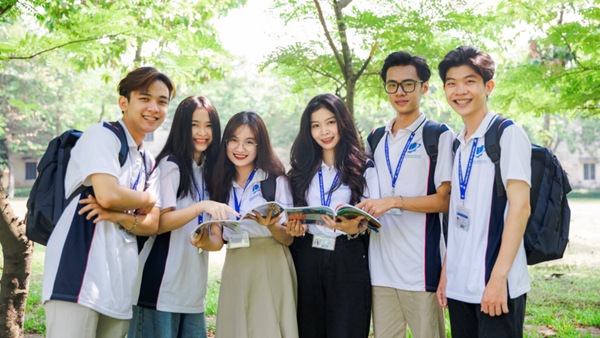 thiet_ke_chua_co_ten__29__67fd4b7776c84e0cb2a0958543f2592b_grande
