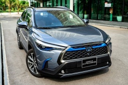 xe-1-1781777961-986-width740height495 Corolla Cross HEV 2022 cũ giá hơn 600 triệu, có đáng mua không?