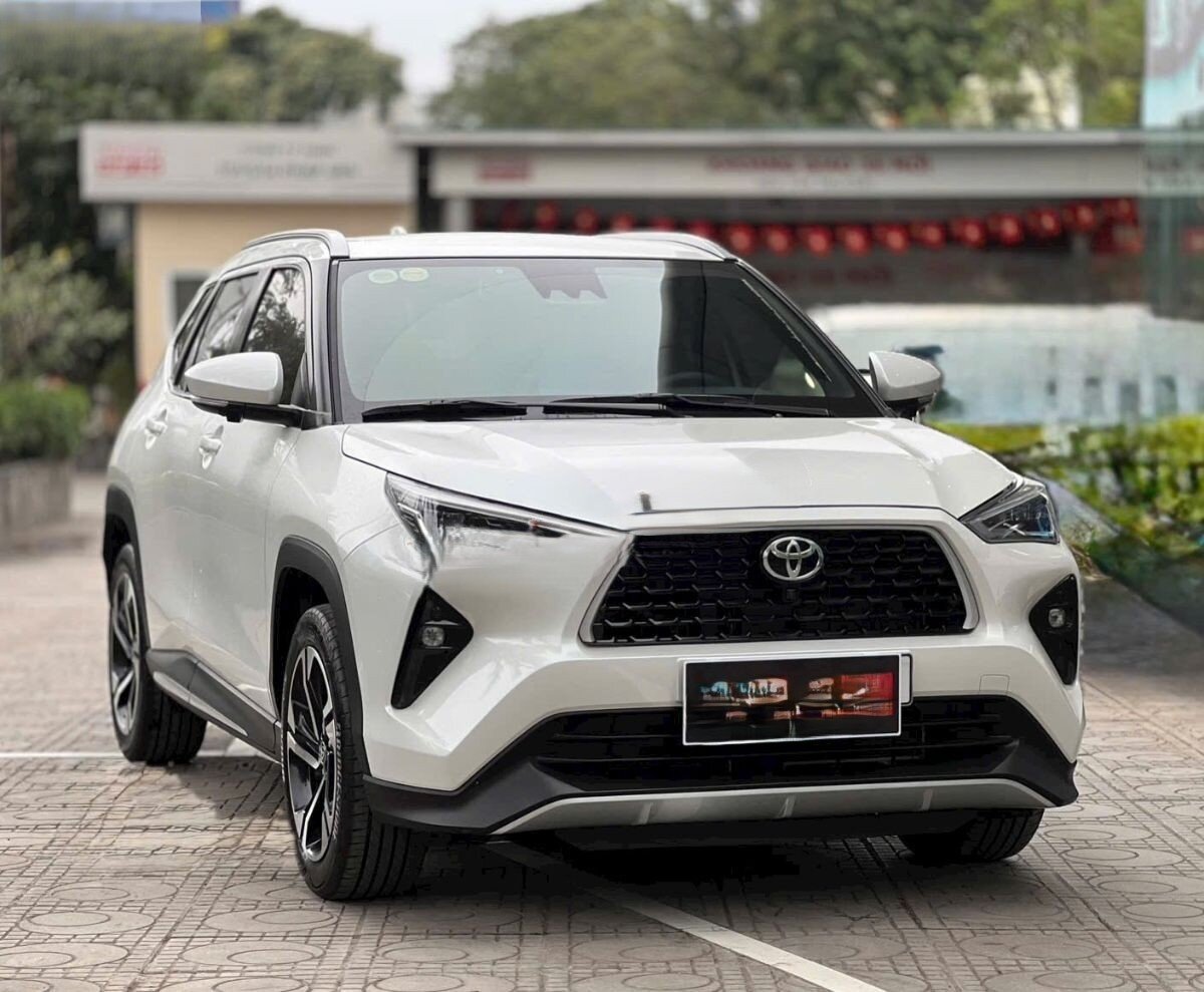 Ảnh thực tế một chiếc Toyota Yaris Cross được rao bán.