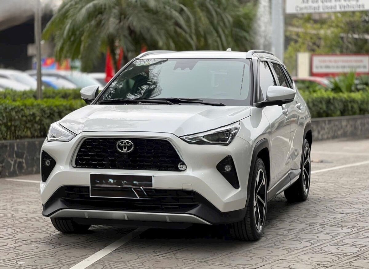 Ảnh thực tế một chiếc Toyota Yaris Cross được rao bán.