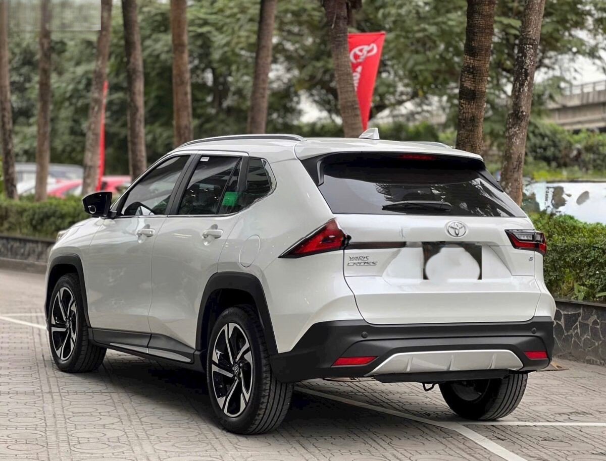 Ảnh thực tế một chiếc Toyota Yaris Cross được rao bán.