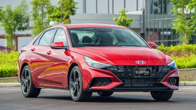 Hyundai-Elantra-2023-N-Line