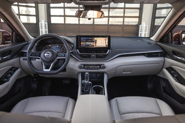 Nissan Altima 2024 rộ tin về Việt Nam, lột xác sau thiết kế Nissan Altima 2024 rộ tin về Việt Nam, lột xác sau thiết kế