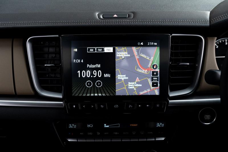 Mazda BT-50 2024: Giá Xe, Thông Số và Đánh Giá