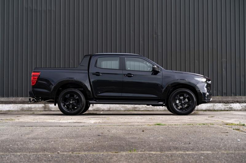 Mazda BT-50 2024: Giá Xe, Thông Số và Đánh Giá