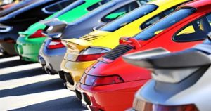 Thay đổi màu sơn ô tô không xin phép bị phạt bao nhiêu tiền?