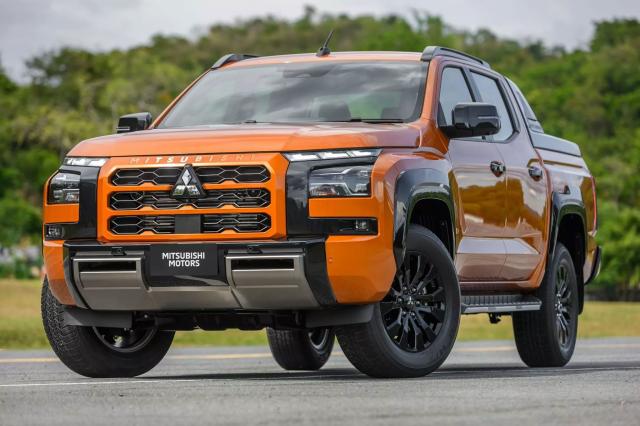Bán tải Mitsubishi Triton 2024 sau nâng cấp có đáng để mua?