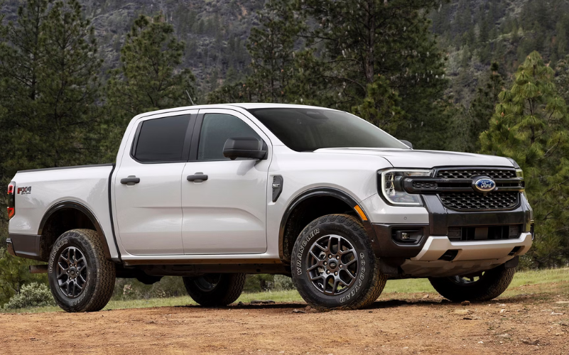 Xe bán tải Ford Ranger 2024 được đánh giá rất cao