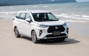 Đánh giá xe Toyota Veloz Cross 2024