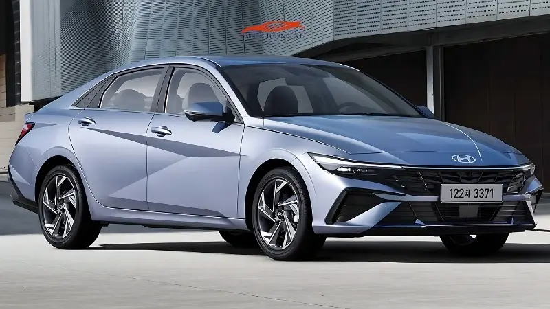 Giá lăn bánh Hyundai Elantra 2024