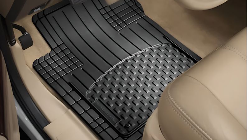 Thảm lót sàn ô tô cao su đúc