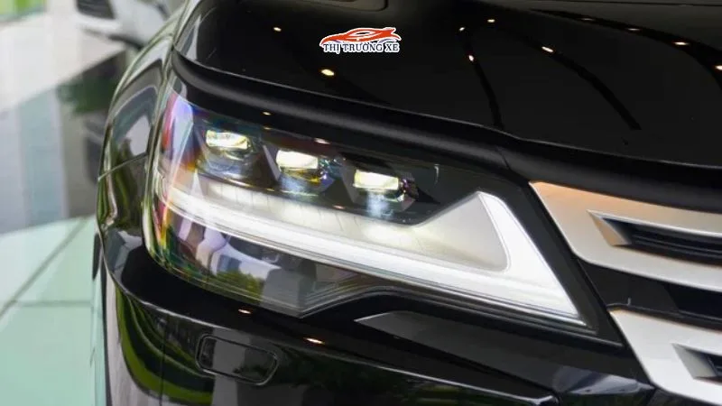 Đèn pha Lexus LX