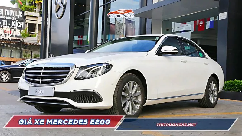 Giá xe Mercedes E200 2025