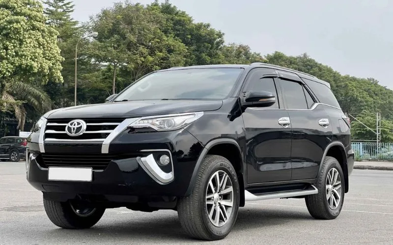 Toyota Fortuner 2013-2014 giá từ 380 triệu đồng