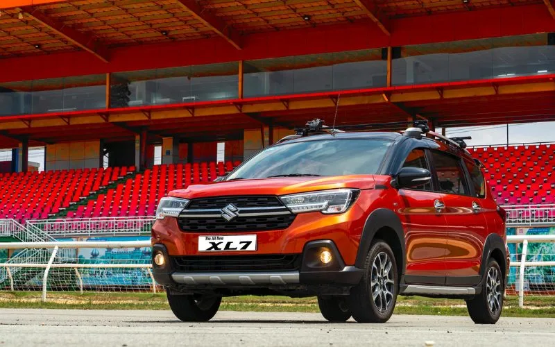 Suzuki XL7 2020-2021 giá từ 420 triệu đồng