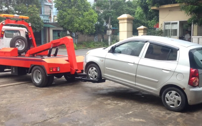 Dùng số N khi xe bị kéo đi