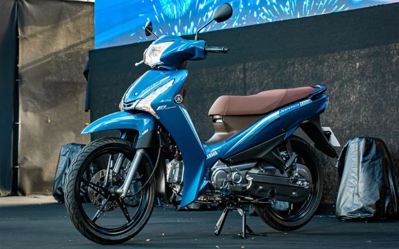 Yamaha Jupiter Finn nổi bật với khả năng tiết kiệm nhiên liệu đáng kinh ngạc, chỉ tiêu thụ khoảng 1,64 lít xăng cho 100km di chuyển