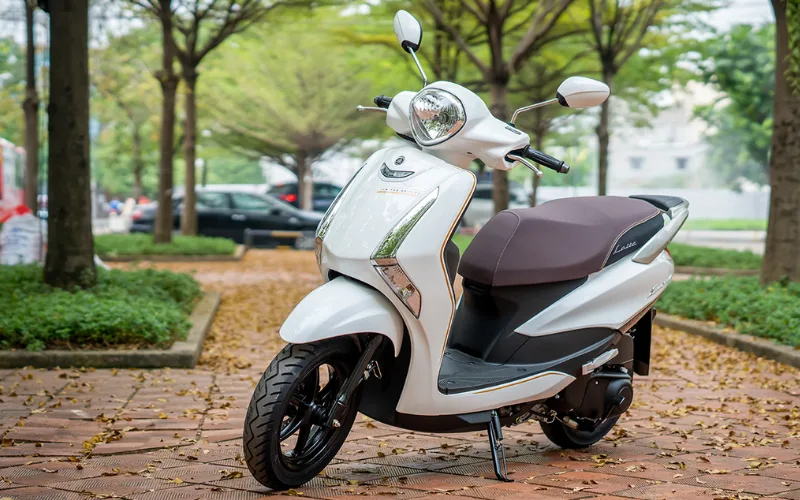 Vị trí thứ 03 trong danh sách các xe tay ga ít hao xăng nhất hiện nay thuộc về Yamaha Latte