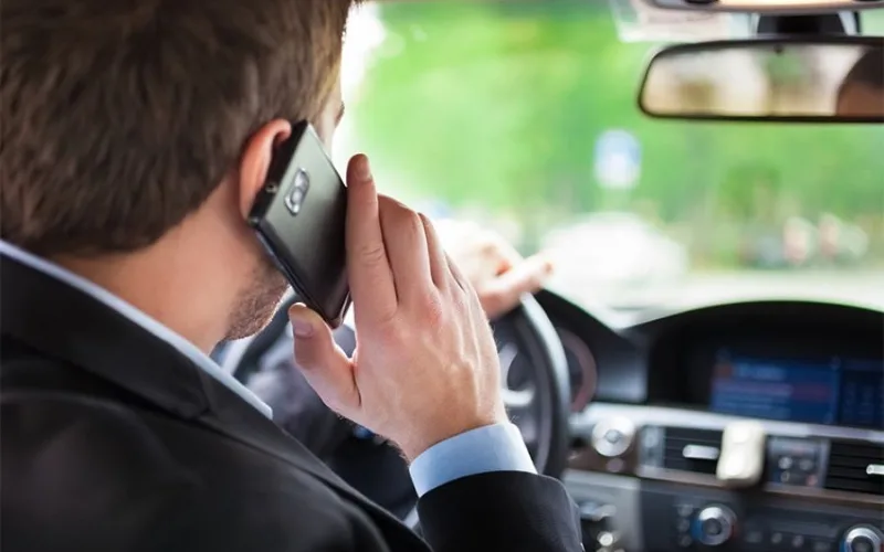 Đàm thoại rảnh tay trên ô tô có thực sự an toàn?