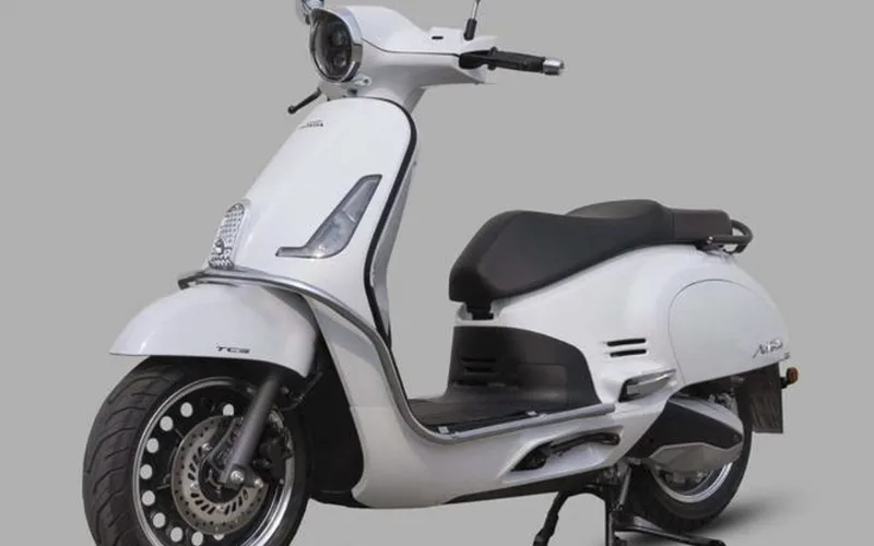 Xe có sẵn bốn lựa chọn màu sắc đa dạng