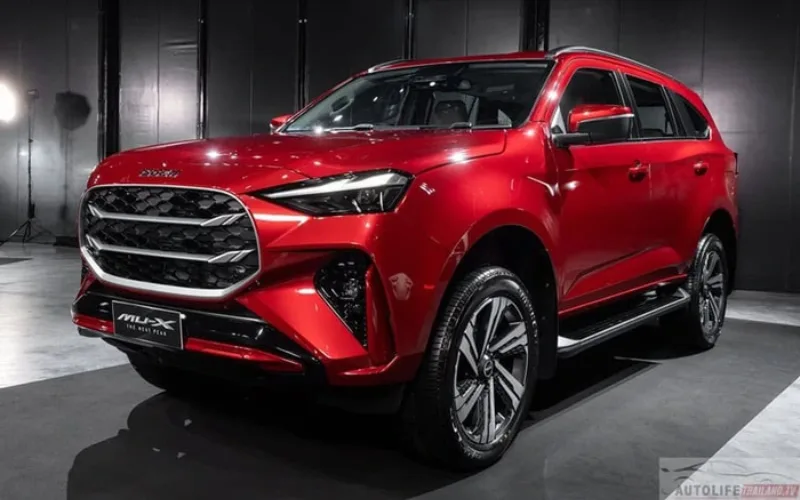 Ngoại thất và nội thất xe Isuzu mu-X 2025
