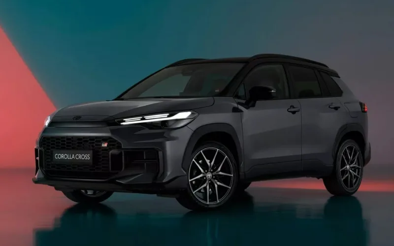 Mẫu xe Toyota Corolla Cross phiên bản 2026 vừa chính thức được giới thiệu với nhiều thay đổi đáng chú ý