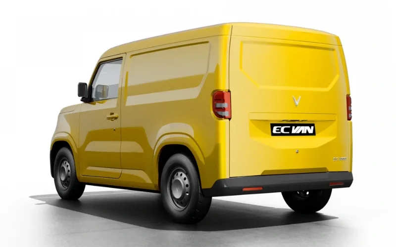 Để đảm bảo các tiêu chuẩn về an toàn, xe tải điện VinFast EC Van được trang bị hệ thống phanh đĩa ở bánh trước và phanh tang trống ở bánh sau