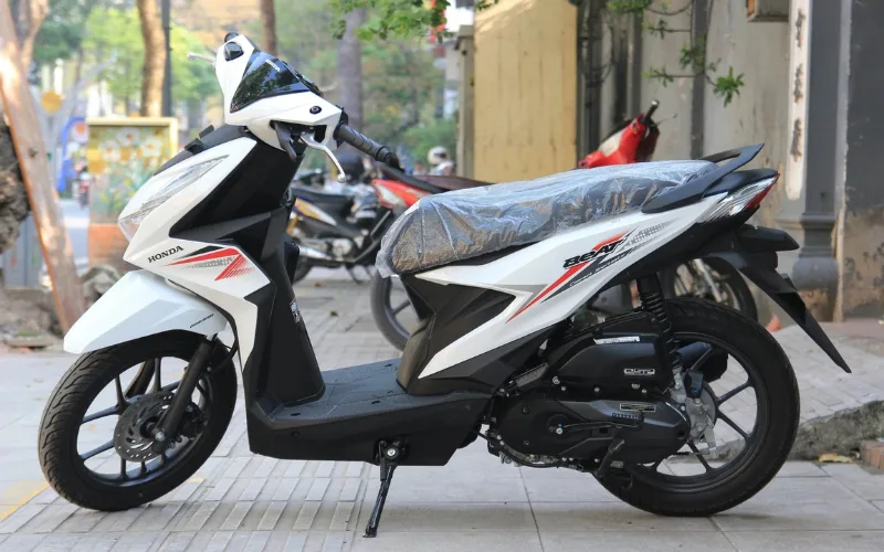 Nhiều người dùng sau khi sử dụng cho thấy mẫu xe Honda BeAT tiêu thụ khoảng 1.65 lít nhiên liệu cho quãng đường 100 km di chuyển