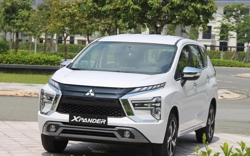 Mitsubishi Xpander AT: 598 triệu đồng