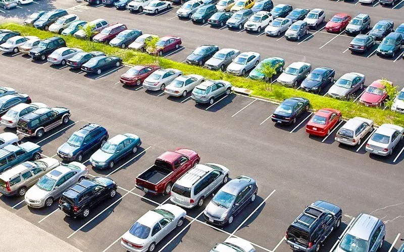 Chọn nơi đỗ xe có bóng râm, thoáng khí