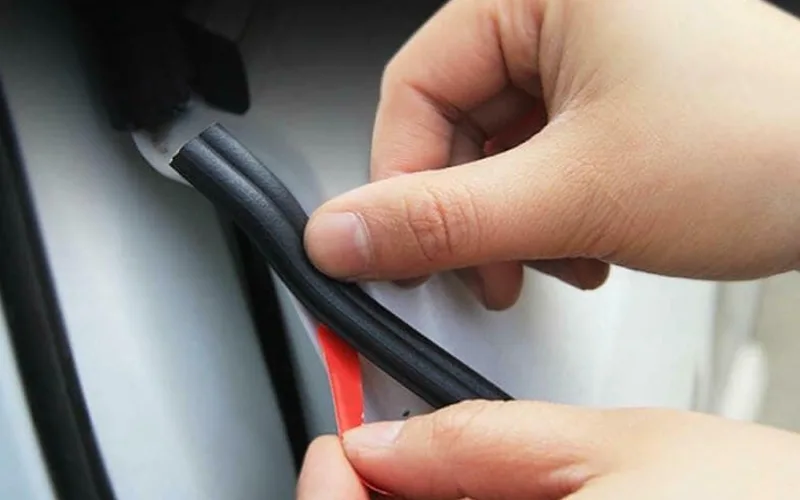 Kinh nghiệm gắn gioăng cao su chống ồn cho ô tô hiệu quả
