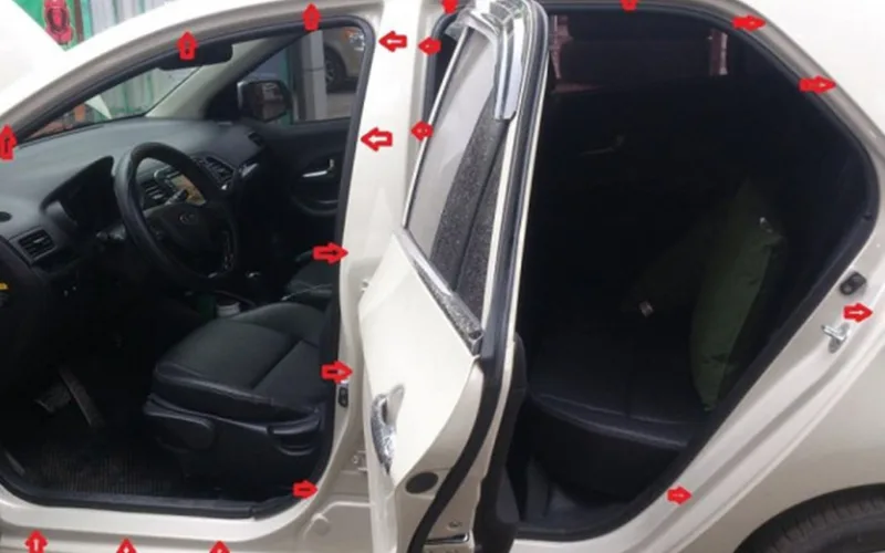 Khung xe và các chi tiết không đồng đều